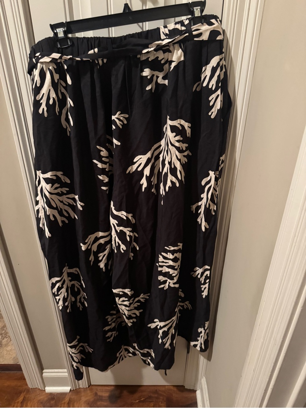 Black & White Printed Wide Leg Pants
